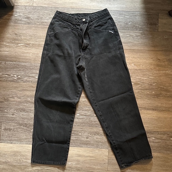 ROCKIES | Vintage Black Denim Barrel Jeans - Picture 3 of 16